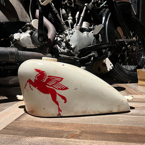 OLD SAUCE AGED GAS TANK [PEGASUS]