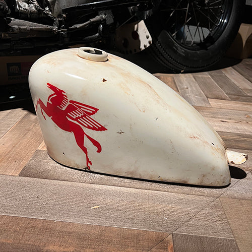 OLD SAUCE AGED GAS TANK [PEGASUS]